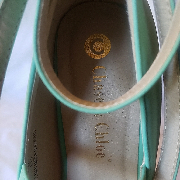 Size 7 Mint Green Platform Chase + Chloe - Picture 5 of 5